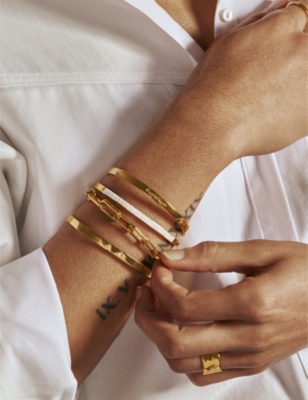 Monica Vinader Gold Essential Bangle In Gold