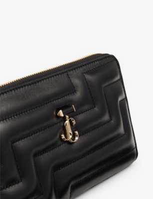 Shop Jimmy Choo Pippa Avenue Leather Wallet In Black/light Gold