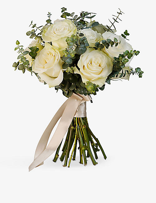 MOYSES STEVENS: The Classic bridesmaid's bouquet
