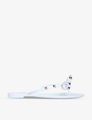 Shop Valentino Garavani Womens White Rockstud-embellished Rubber Flip-flops
