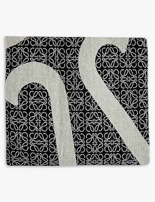 LOEWE: Anagram-pattern brand-patch wool blanket 134cm x 134cm