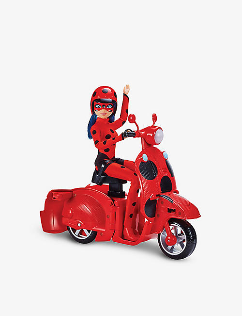 MIRACULOUS: Miraculous Ladybug Switch Go Scooter with doll
