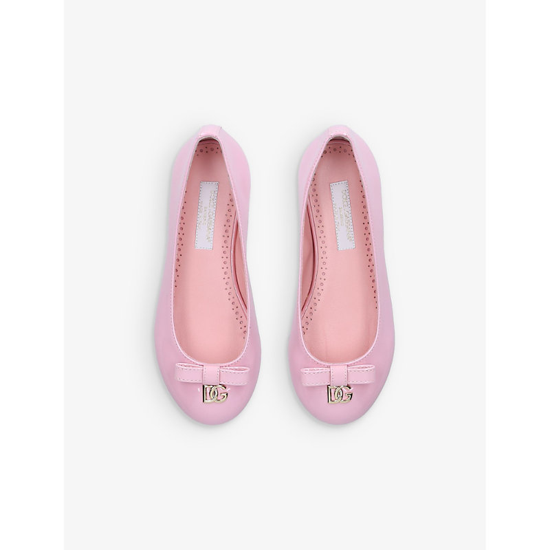 Shop Dolce & Gabbana Girls Pale Pink Kids Vernice Dg-logo Patent-leather Ballet Flats 6-10 Years