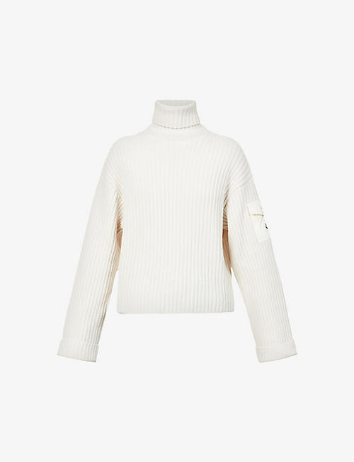 MONCLER: Logo-patch wool knitted jumper