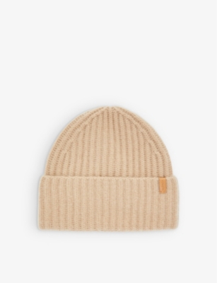 Vince Logo-patch Ribbed Cashmere Beanie In Brown