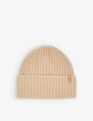 Vince Logo-patch Ribbed Cashmere Beanie In Brown