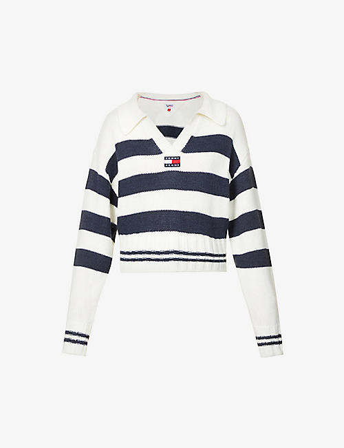 TOMMY JEANS: Logo-patch striped V-neck knitted sweatshirt