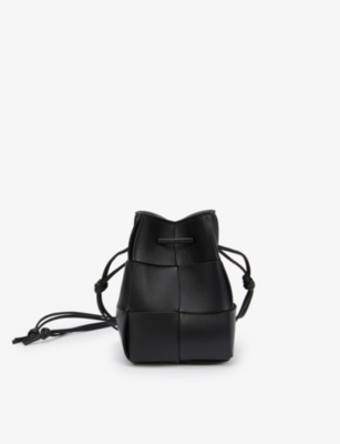 BOTTEGA VENETA: Cassette mini leather bucket bag