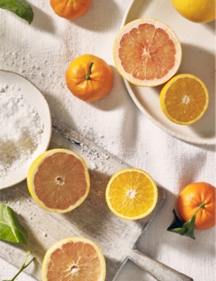 THE WHITE COMPANY MANDARIN AND GRAPEFRUIT HAND AND NAIL GIFT SET 