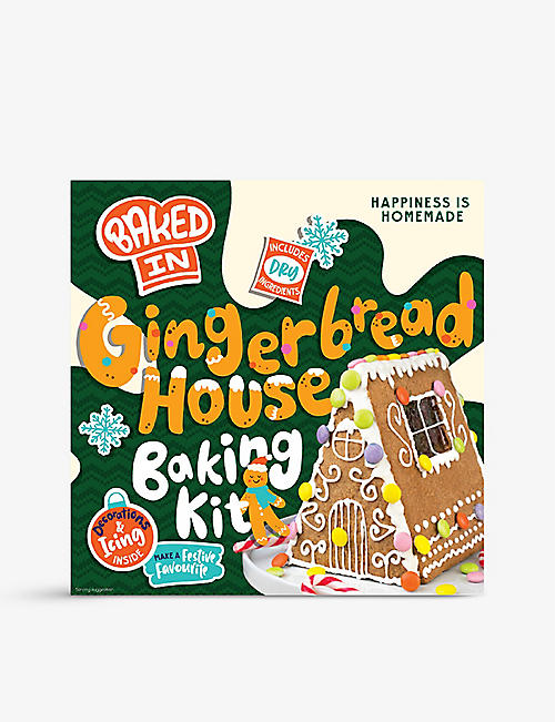 CHRISTMAS: Baked In gingerbread house bake kit 864g