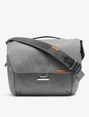PEAK DESIGN: 13l everyday messenger bag
