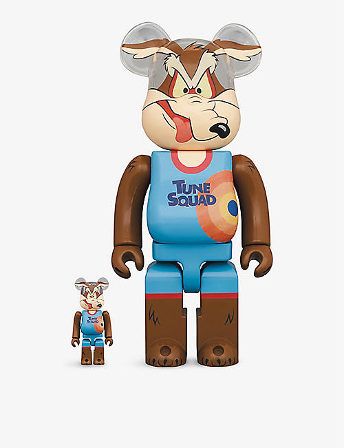 BE@RBRICK: Looney Tunes Wile E. Coyote 100% and 400% figures