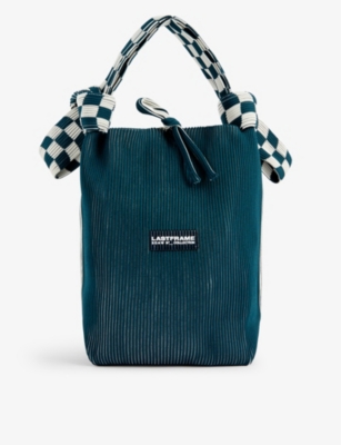LASTFRAME: Ichimatsu knitted tote bag