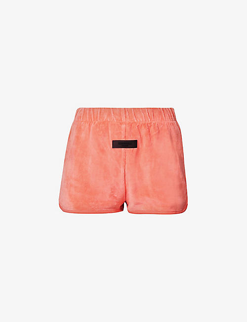 FOG X ESSENTIALS: ESSENTIALS logo-tab mid-rise velour shorts