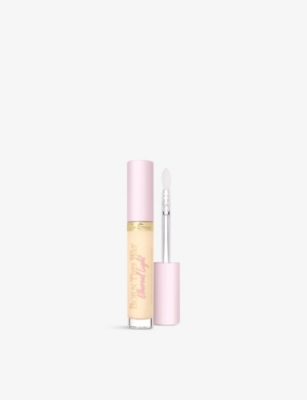Too Faced Vanilla Wafer Born This Way Ethereal Light Illuminating Smoothing Concealer 5ml In Vanilla Wafer