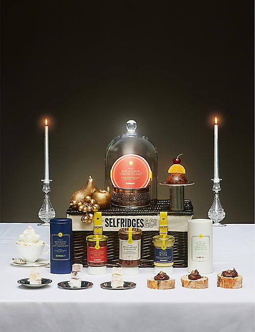 SELFRIDGES SELECTION: The Mini Classic Christmas hamper - 7 items included