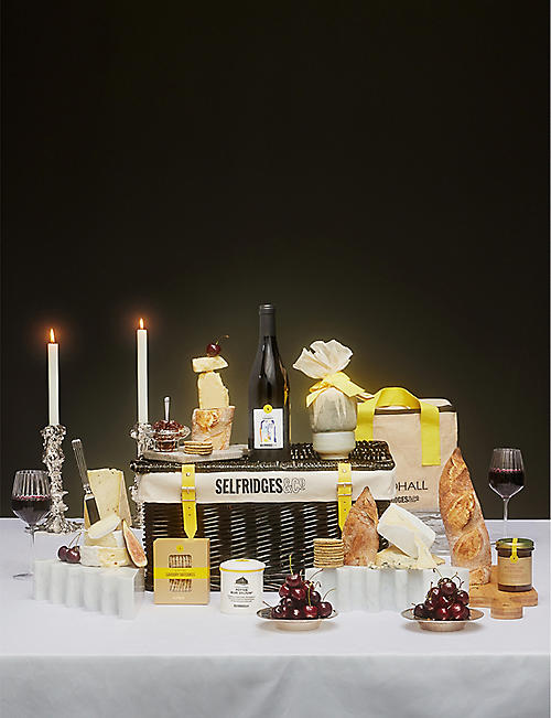 SELFRIDGES SELECTION：奶酪和葡萄酒礼篮 - 11 件装