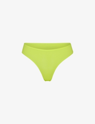 Skims Fits Everybody Mid-rise Stretch-woven Thong In Lime