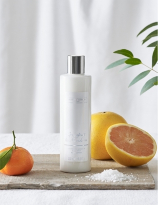 The White Company Grapefruit Mandarin Scented Body Lotion 250ml