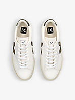 VEJA: Campo ChromeFree leather low-top trainers