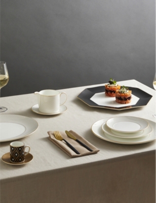 Wedgwood Gio Gold Bone China 12-piece Table Set