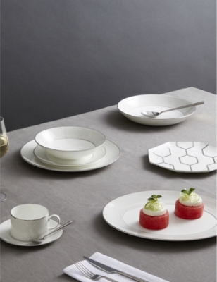 WEDGWOOD: Gio Platinum geometric-pattern 12-piece bone-china dinner set