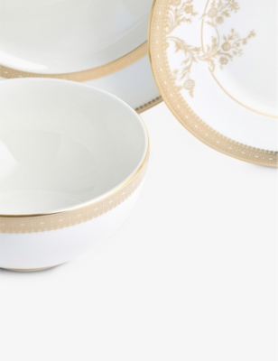 WEDGWOOD: Wedgwood x Vera Wang Lace Gold 12-piece china dining set