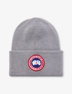 Shop Canada Goose Mens Heather Grey Arctic Disc Ribbed Wool Beanie Hat