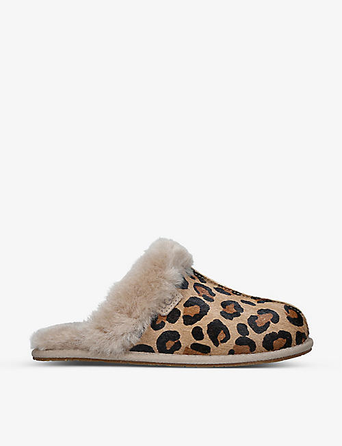 UGG: Scuffette II leopard-print sheepskin slippers