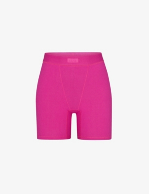 SKIMS: Pink Soft Lounge Boxers