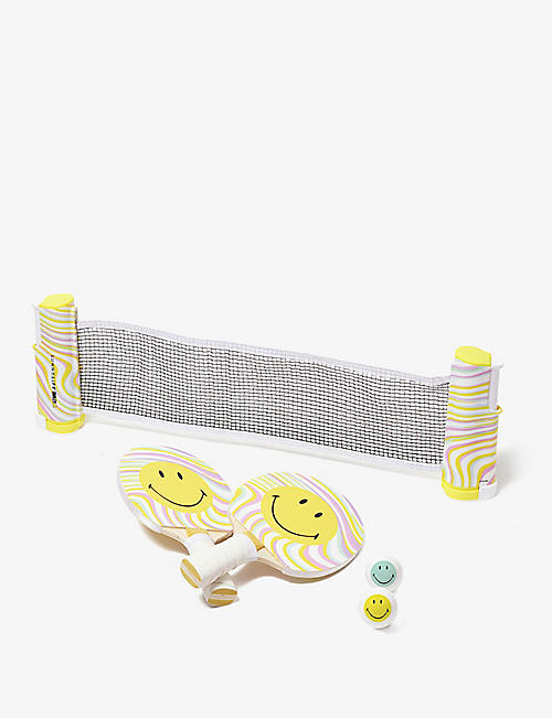 SUNNYLIFE: SUNNYLiFE x Smiley printed wooden table tennis set