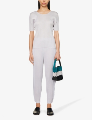 PLEATS PLEASE ISSEY MIYAKE: Basics round neck pleats knitted T-shirt