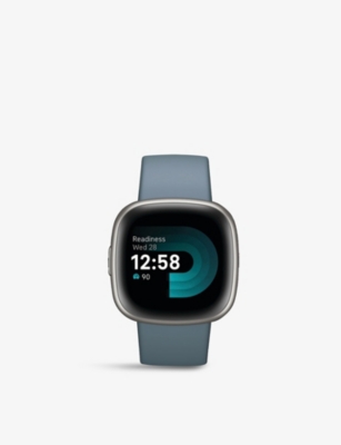 FITBIT: Versa 4 fitness tracker