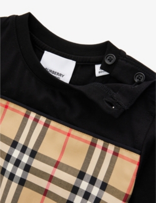 Shop Burberry Black Cedar Check-print Cotton-jersey T-shirt 6-24 Months