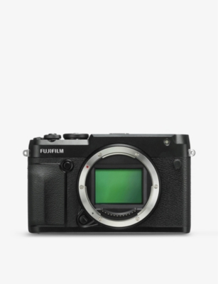 FUJIFILM: GFX 50R body camera