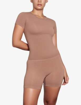 SKIMS: Smoothing Slim-Fit Stretch-Woven T-Shirt