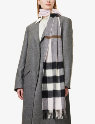 Burberry Womens Pale Candy Pink Half Mega Check Fringed-edge Cashmere Scarf In Pale Candy Pink