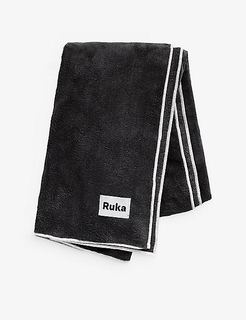 RUKA: Microfibre polyester hair towel 70 x 120cm