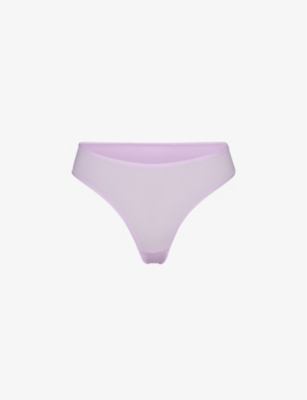 Skims Fits Everybody Thong In Sugar Plum