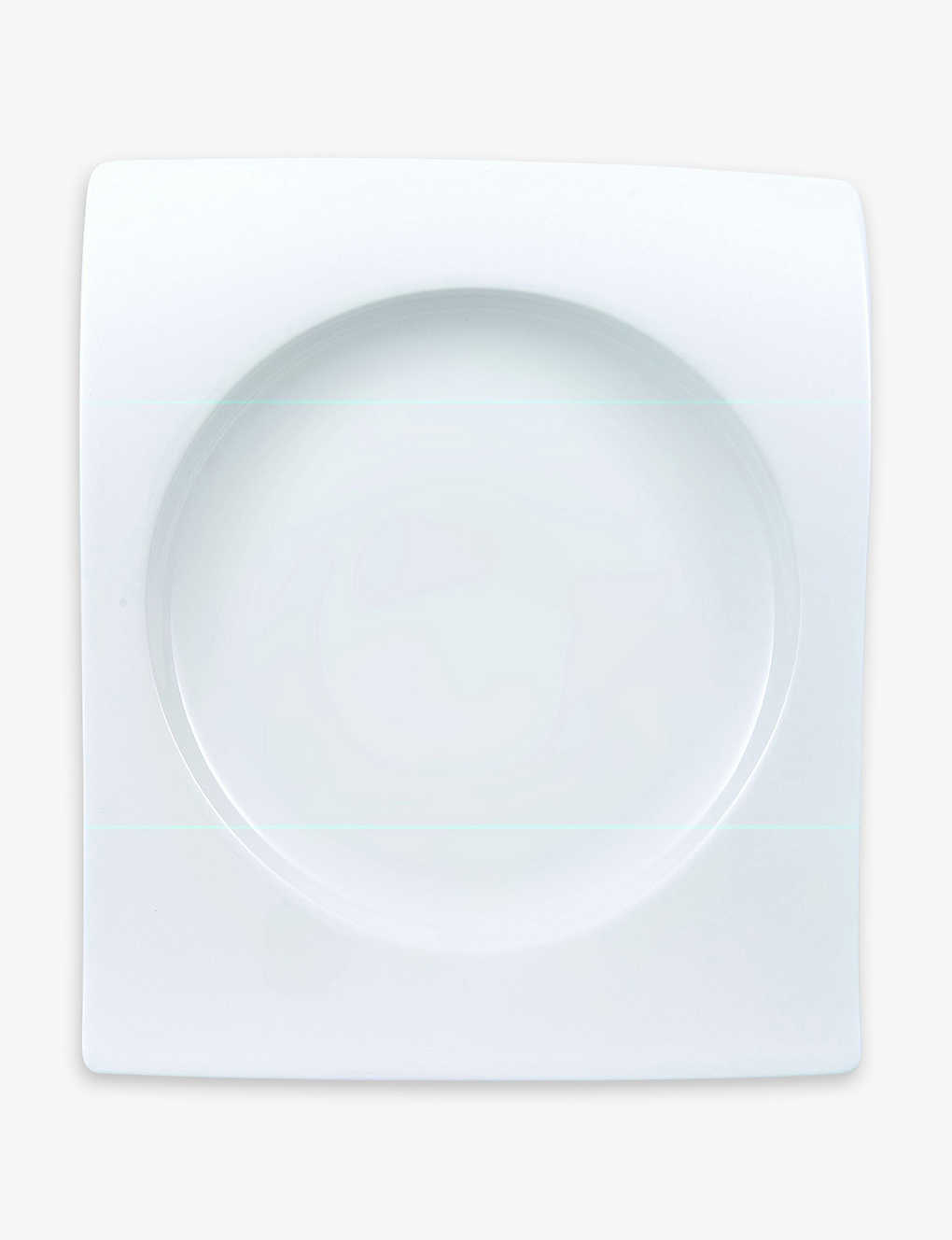 Villeroy & Boch New Wave Porcelain Salad Plate 24cm X 22cm In White
