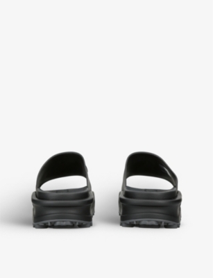 GUCCI Miami logo-embossed rubber sliders