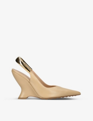 Bottega Veneta Punta 100 Metal-slingback Leather Wedges Pumps In Beige