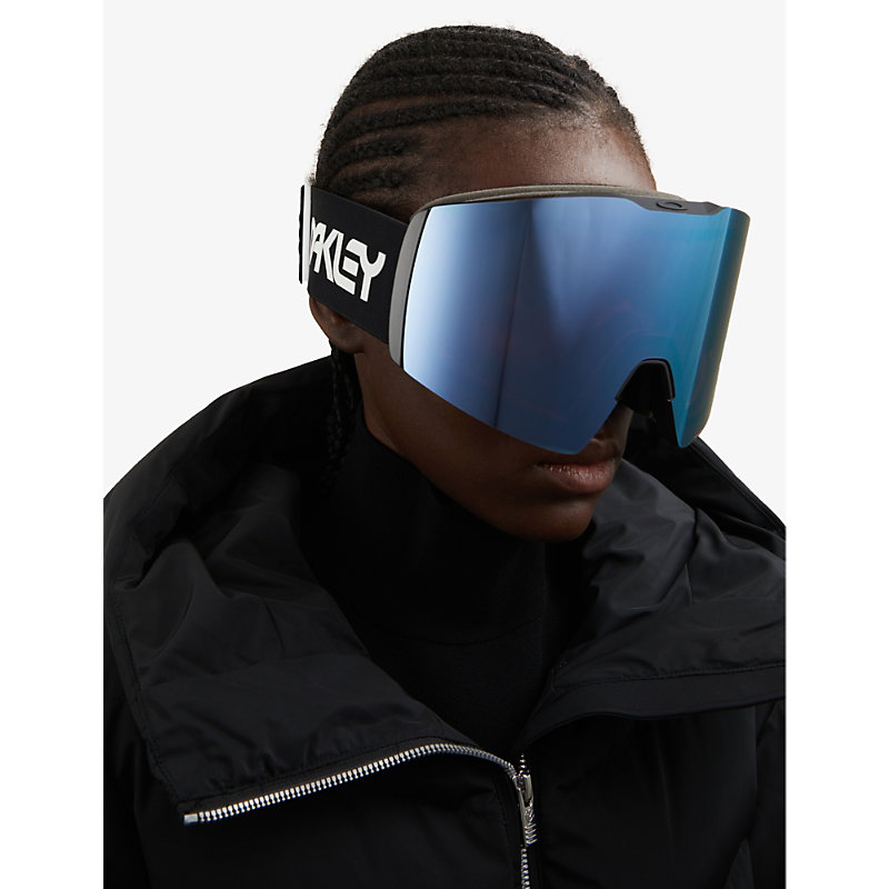 Shop Oakley Men's Black Oo7099 Fall Line M Iridium Ski Goggles