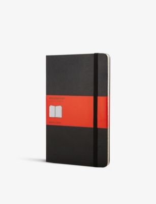 MOLESKINE: Large hard-cover address book 21cm x 13cm