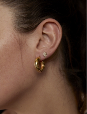 ROXANNE FIRST: Northern Star 14ct yellow-gold and 0.07ct diamond stud earring