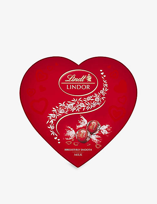LINDT: Lindor heart-shaped box of chocolate milk truffles 200g