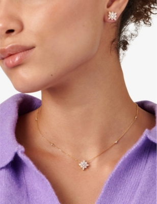 CARAT LONDON: Camelia flower-shaped yellow gold-plated vermeil sterling silver and cubic zirconia pendant necklace