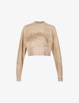 Balmain Logo-print Cropped Sweatshirt In Sable Taupe Wdv