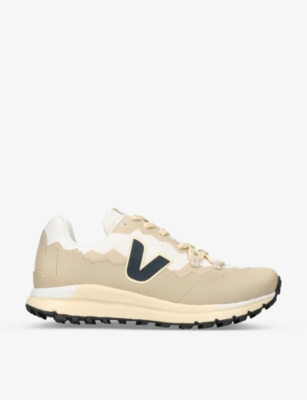 Veja Vibram Fitz-roy Trekking Sneakers In Beige Comb