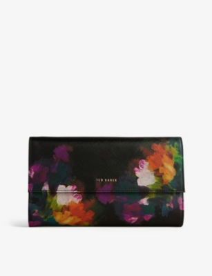 TED BAKER TED BAKER WOMEN'S BLACK SAFAR BRUSH-STROKE LOGO-EMBELLISHED FAUX-LEATHER TRAVEL WALLET 64437799
